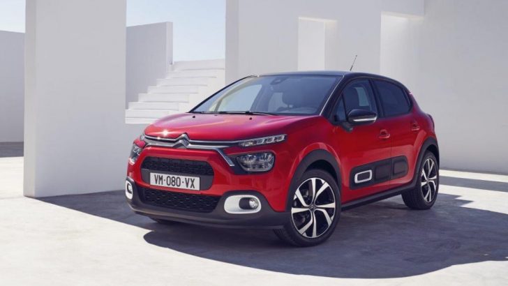 YENİ CITROËN C3: DAHA KİŞİSELLEŞTİRİLEBİLİR VE DAHA KONFORLU
