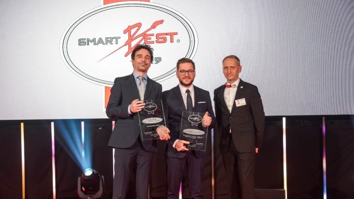 ŠKODA’nın Dijital Asistanı Laura SMARTBEST 2019 Ödülü’nü Aldı