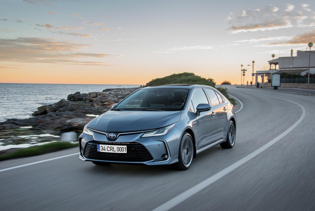 COROLLA, RAV4 VE CAMRY SEGMENTLERİNİN EN ÇOK SATILAN MODELLERİ