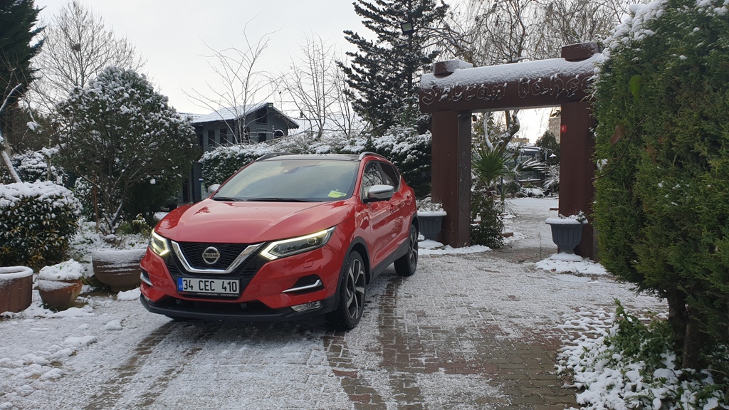 Nissan Qashqai Daha Güçlü Geldi