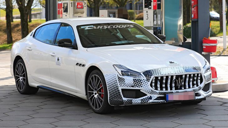 Masserati Quattroporte makyajlanacak