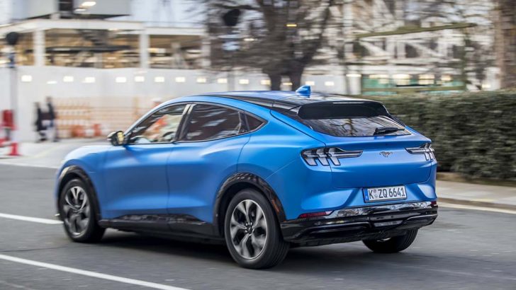 2021 Ford Mustang Mach-E daha güçlü olacak
