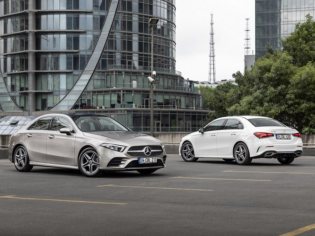 Mercedes-Benz’e 2 ödül birden