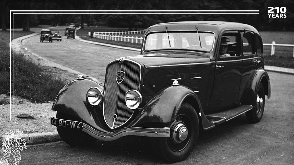 Peugeot 210. yılını kutluyor