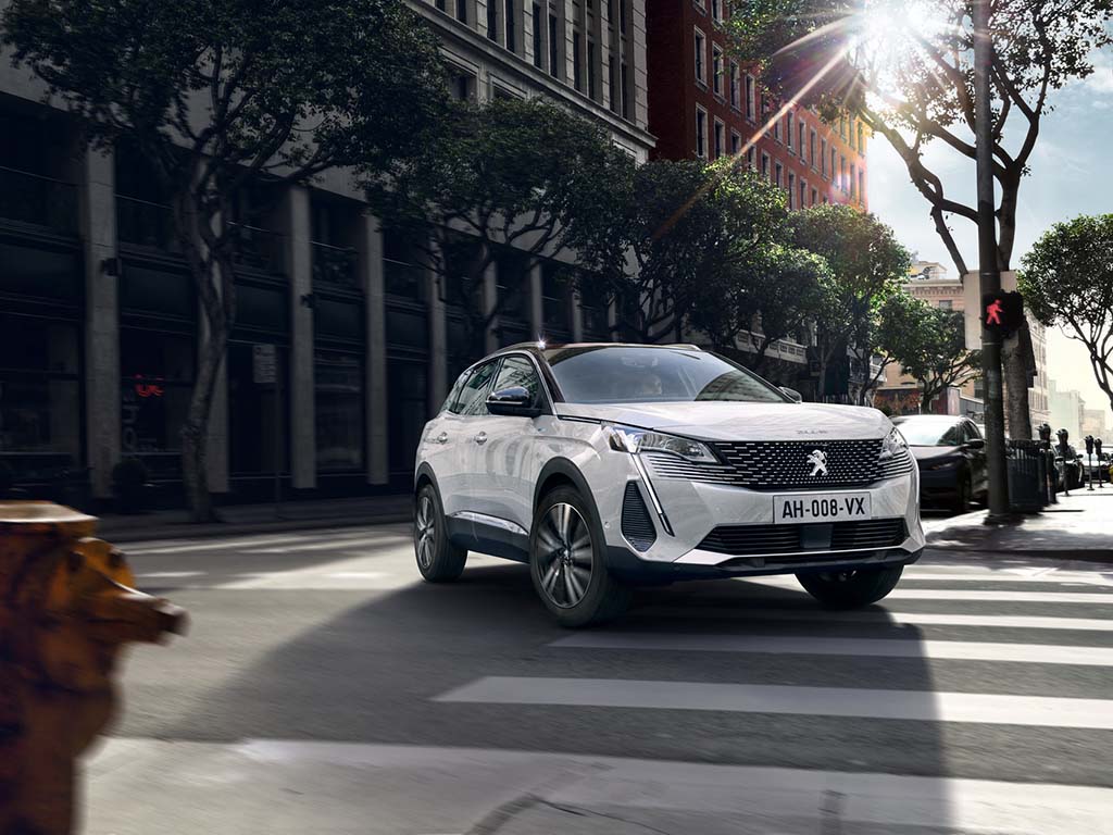 Yeni Peugeot 3008 karşınızda