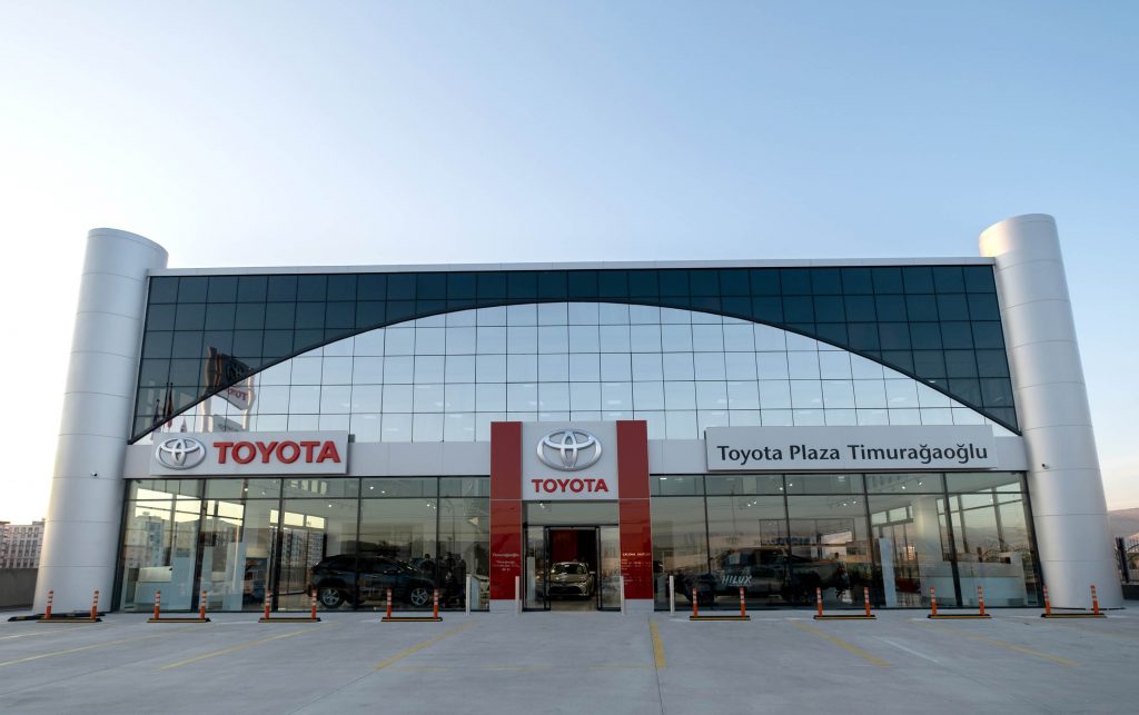 Toyota, Türkiye’deki bayi sayısını 60’a yükseltti