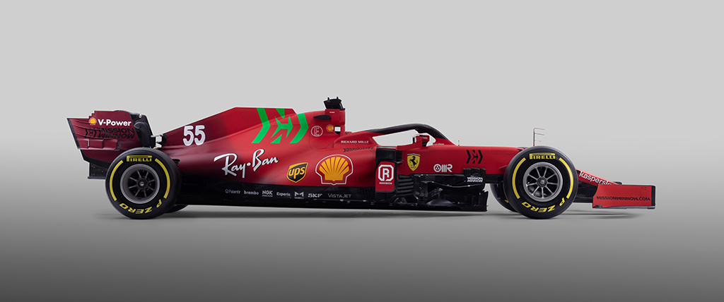 Scuderia Ferrari SF21’i tanıttı