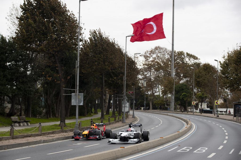 Red Bull TV artık Türkçe!