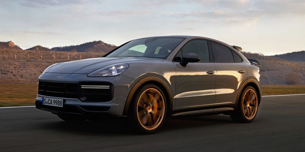 640 Beygiri ile Porsche Cayenne Turbo GT SUV Ailesinin En