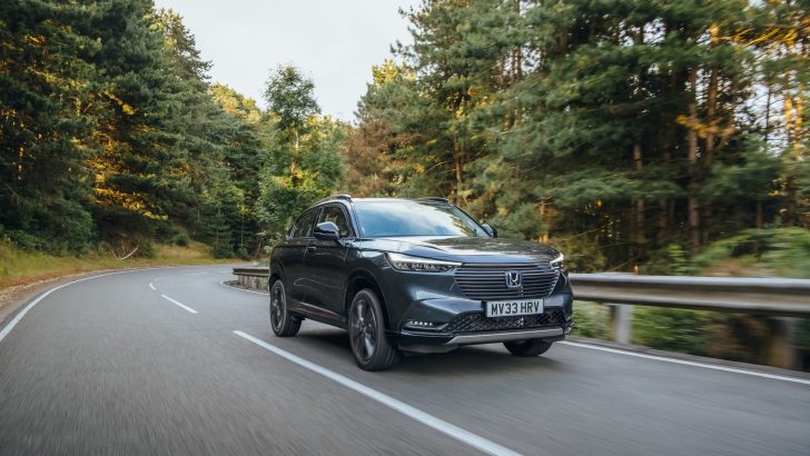 YENİ HONDA HR-V, e:HEV TEKNOLOJİSİ İLE GELİYOR
