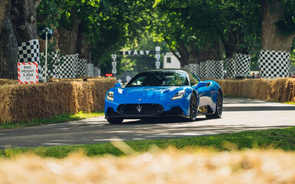 Maserati MC20, 2021 Goodwood Hız Festivali’nde Boy Gösterdi!