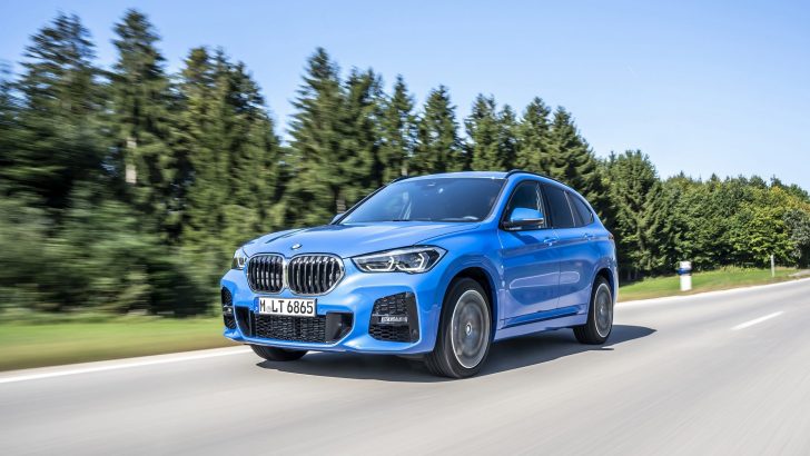 BMW ve MINI Marka Otomobiller Rent.Ease ile Bireysel ve Şahıs Şirketi Sahiplerine 12 Ay Kiralanabiliyor