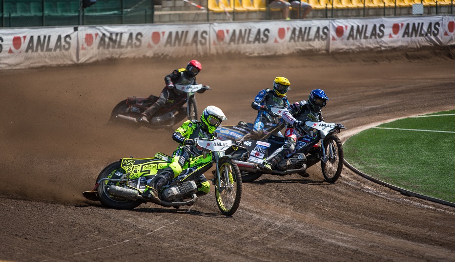 FIM SPEEDWAY GRAND PRIX’DE NEFES KESEN BÜYÜK FİNAL: LAGUTA MI? ZMARZLIK Mİ?