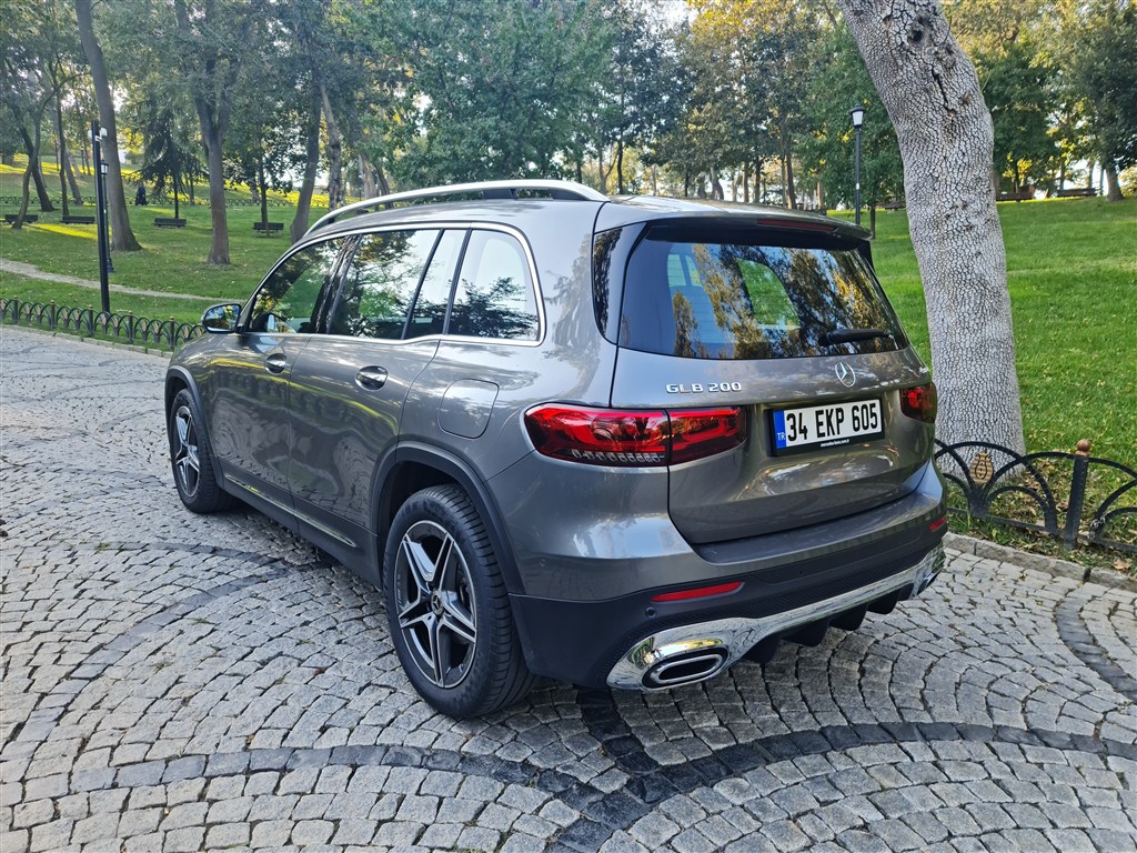 Mercedes-Benz GLB, Geniş Ailelere Özel  !