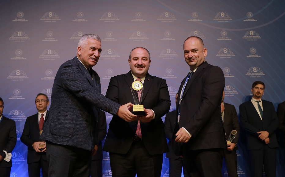 Tofaş Ar-Ge’ye T.C. Sanayi ve Teknoloji Bakanlığı’ndan Ödül