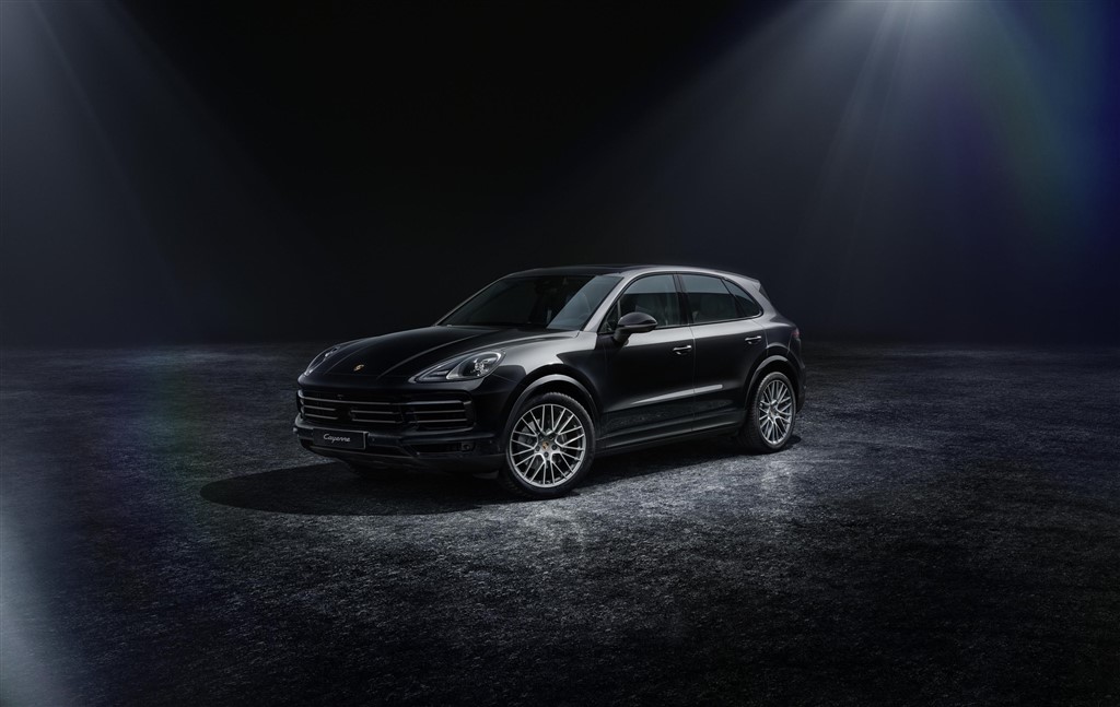 Cayenne ailesine çok özel bir versiyon: Porsche Cayenne Platinum Edition