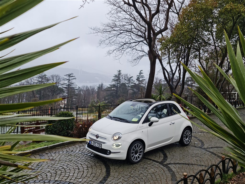 Kendi Küçük Havası Büyük: Fiat 500 C Dolcevita