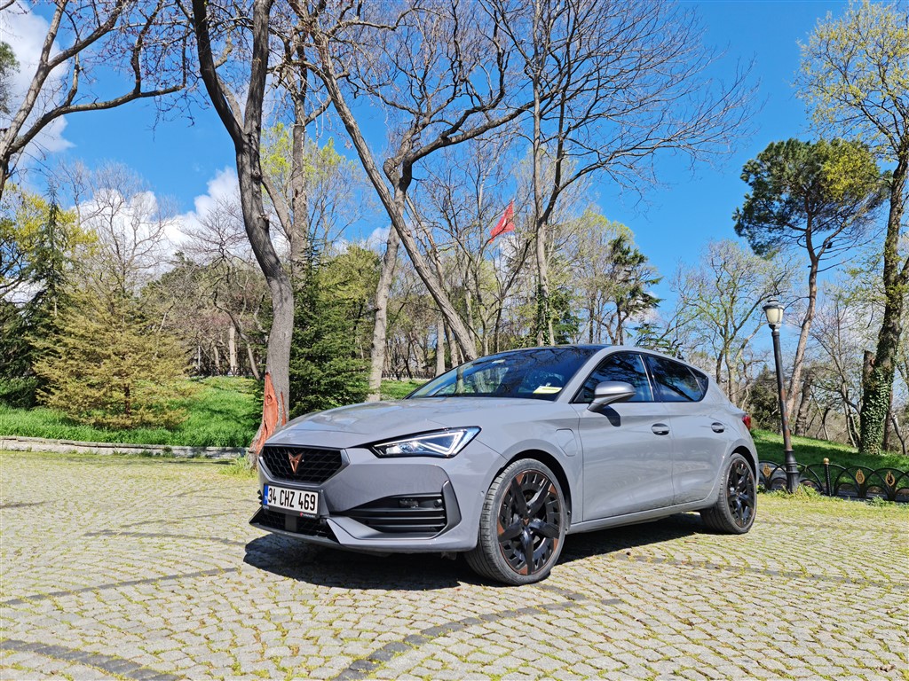 Elektrik Hiç Bitmesin: Cupra Leon