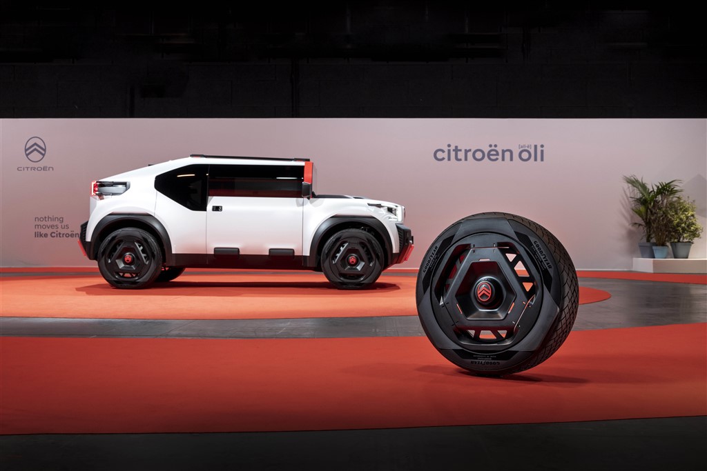 GOODYEAR, CITROËN OLI İLE EAGLE GO KONSEPT LASTİĞİNİ GÖRÜCÜYE ÇIKARIYOR