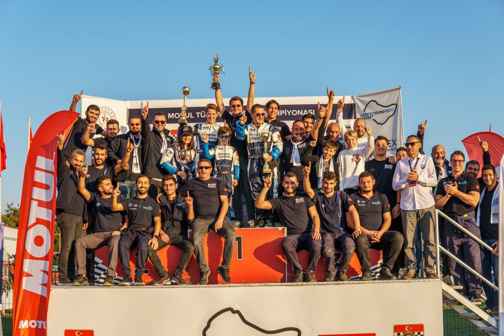 BOM Karting Takımı, Türkiye Karting Şampiyonası’nda Senior ve Master Kategorileri Şampiyonu Olarak Sezonu Tamamladı