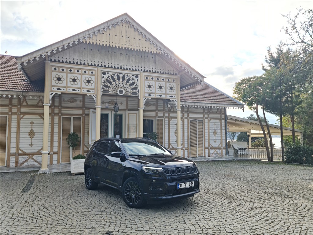 Artık Daha Şehirli: Jeep Compass