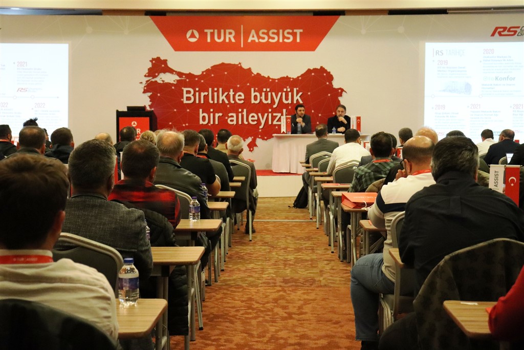 Tur Assist, Çekicilerine Elektrikli Araç Eğitimi Verdi!