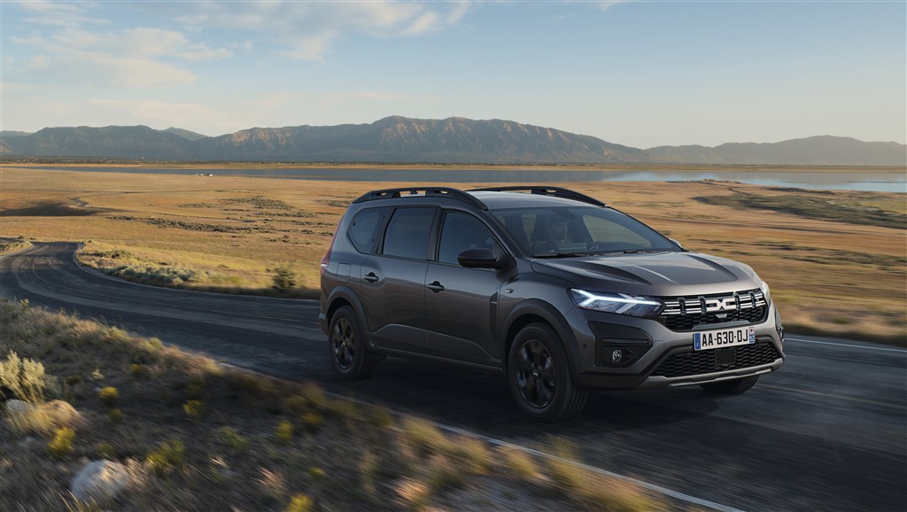 DACIA’NIN İLK HİBRİT MOTORU Jogger Hibrit 140