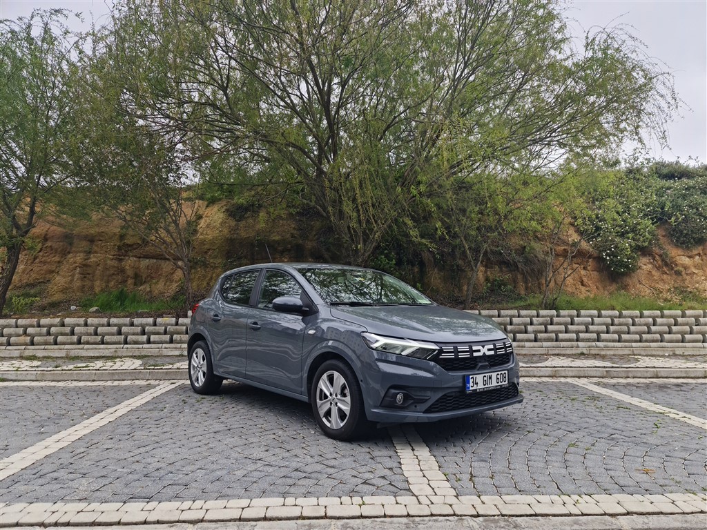 Artık Daha Dinamik: Dacia Sandero