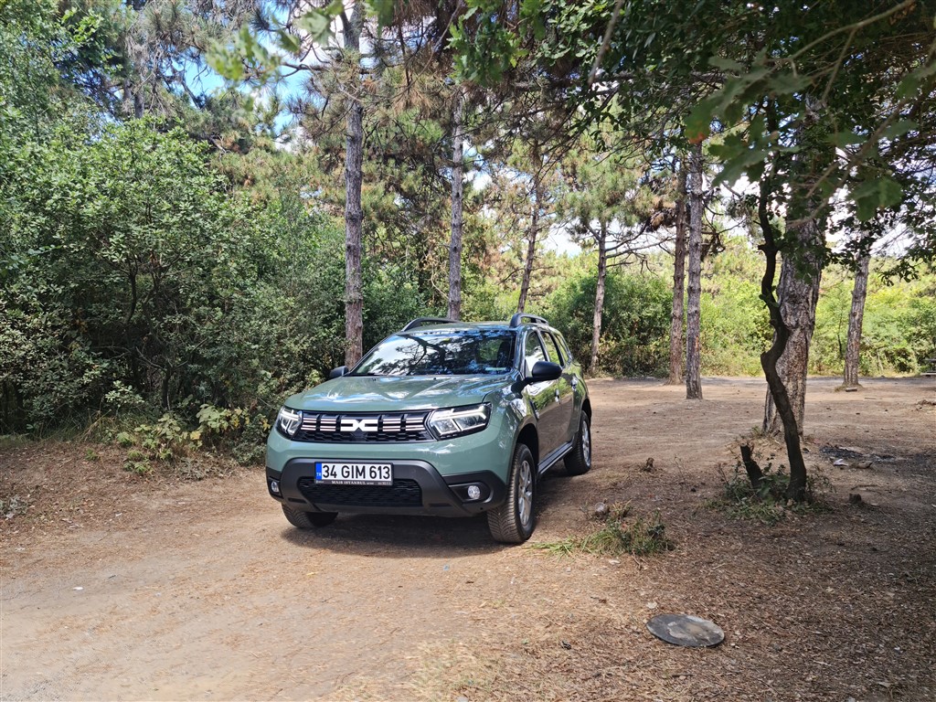 Arazide Dolaşmayı Sevenlere : Dacia Duster 1.3 tCe 4×4