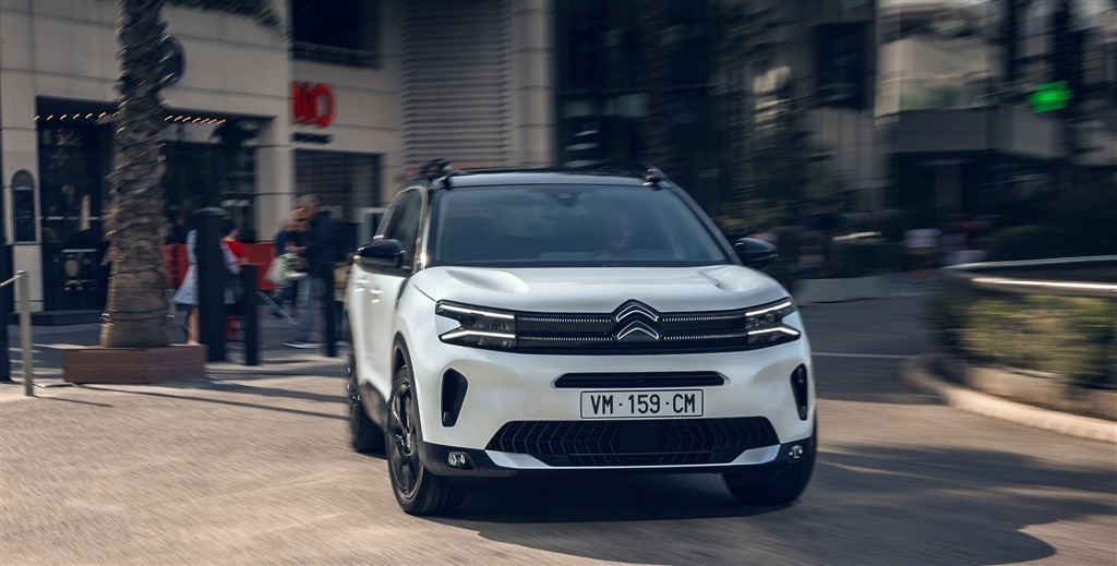 CITROËN C5 AIRCROSS’UN YENİ HİBRİT VERSİYONU, “Ë-SERIES” ÖZEL VERSİYONU İLE BERABER GELİYOR!