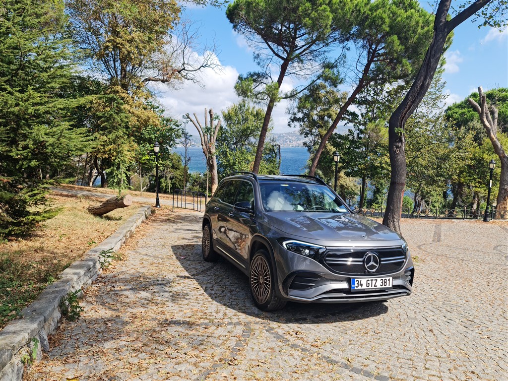 Lüks Elektrikli Ulaşım: Mercedes Benz EQB