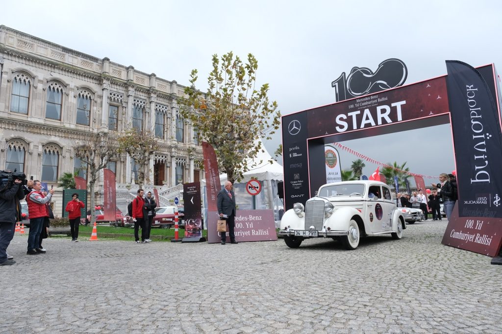 Mercedes-Benz 100. Yıl Cumhuriyet Rallisi başladı