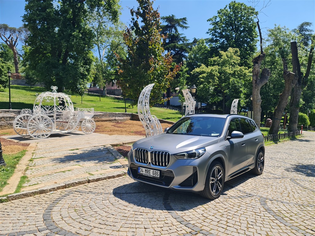 Şehirli SUV’un Premium Tanımı: Yeni BMW X1