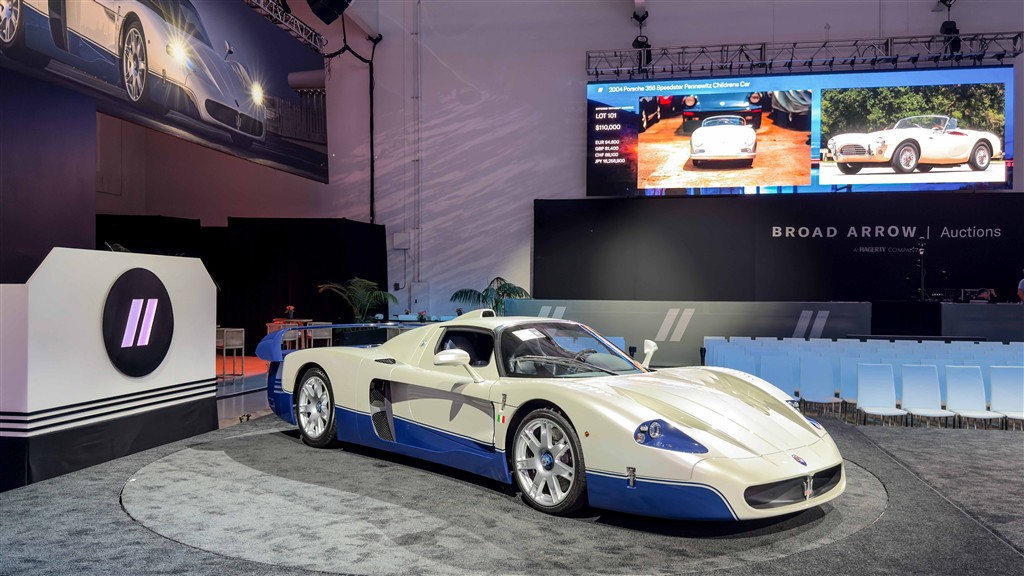 Maserati, MC12 Stradale ile Koleksiyonluk Otomobiller Dünyasında Yeni Bir Sayfa Açtı! 