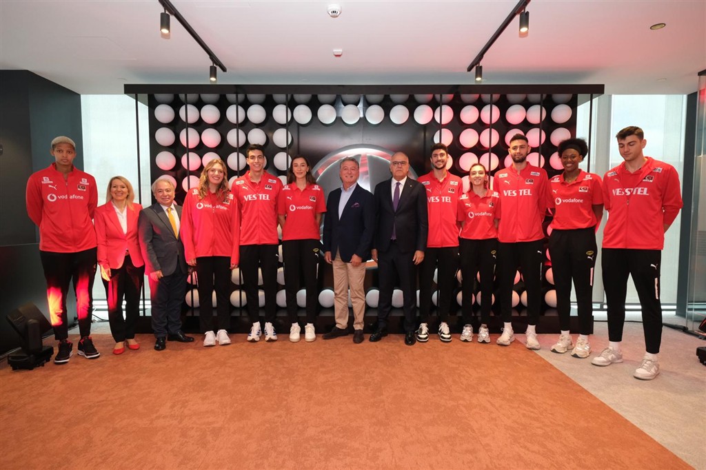 Mercedes-Benz, 2027’ye kadar Voleybol Milli Takımlar Ana Sponsoru