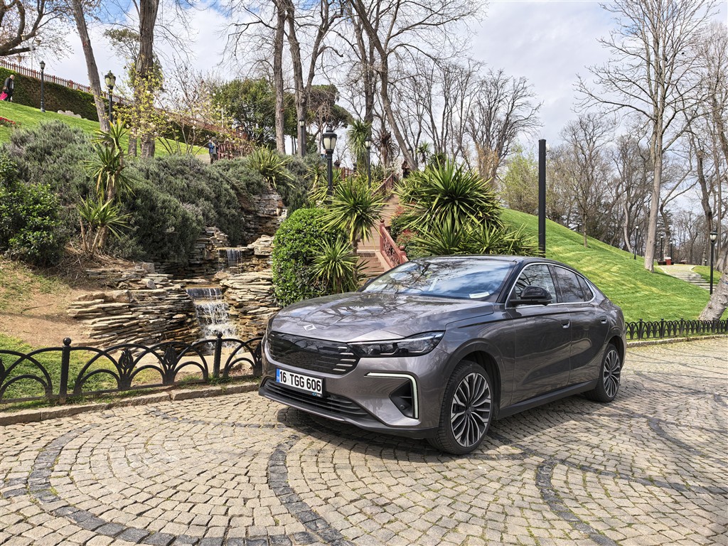 Sedan Severlere: Togg T10F